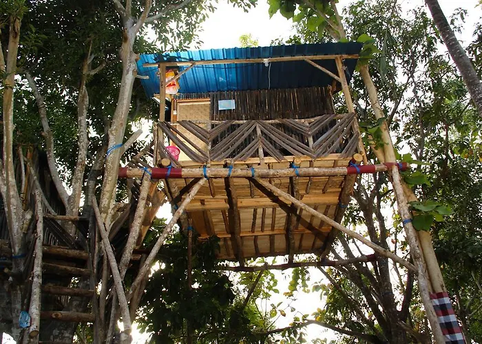 ホリデーパーク Nyuh Bengkok Tree House