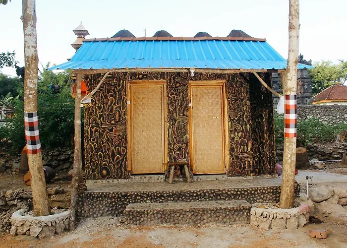 Nyuh Bengkok Tree House 2*