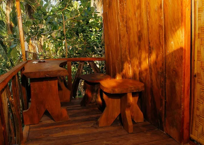 ホリデーパーク Nyuh Bengkok Tree House 2*